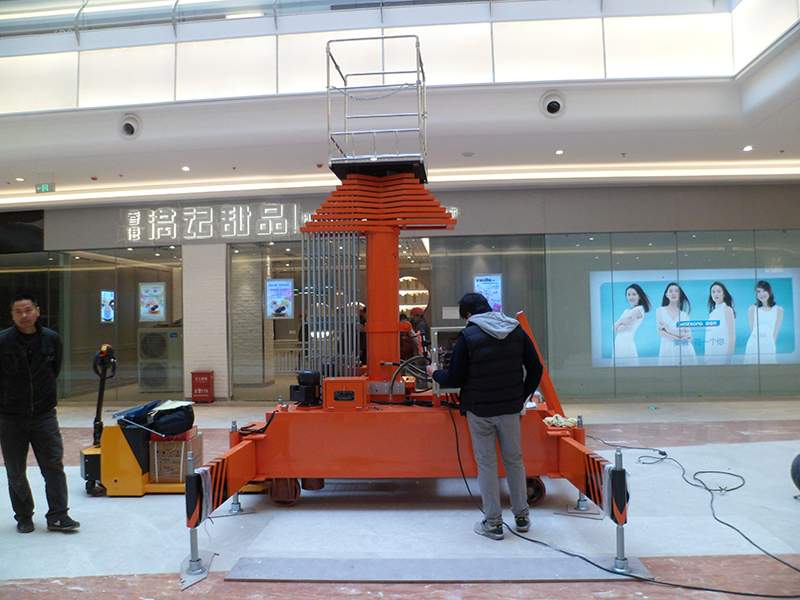 套缸式液壓升降機(jī)