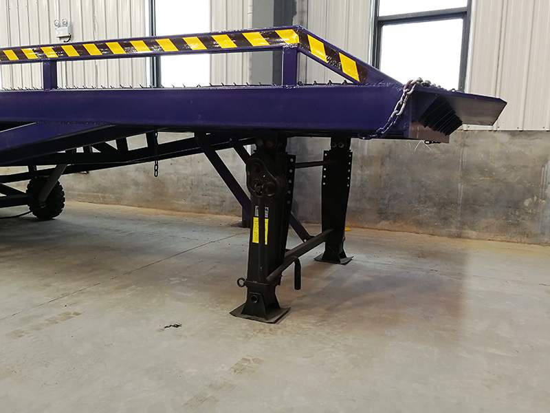 高度調節(jié)板