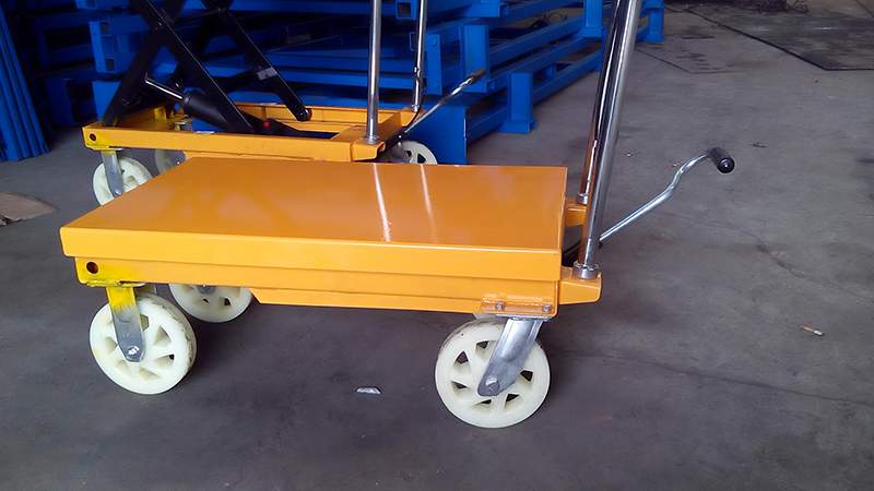 平臺(tái)車(chē)