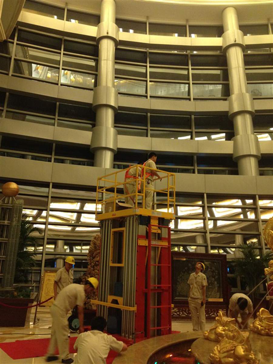 18米高空作業(yè)平臺(tái)